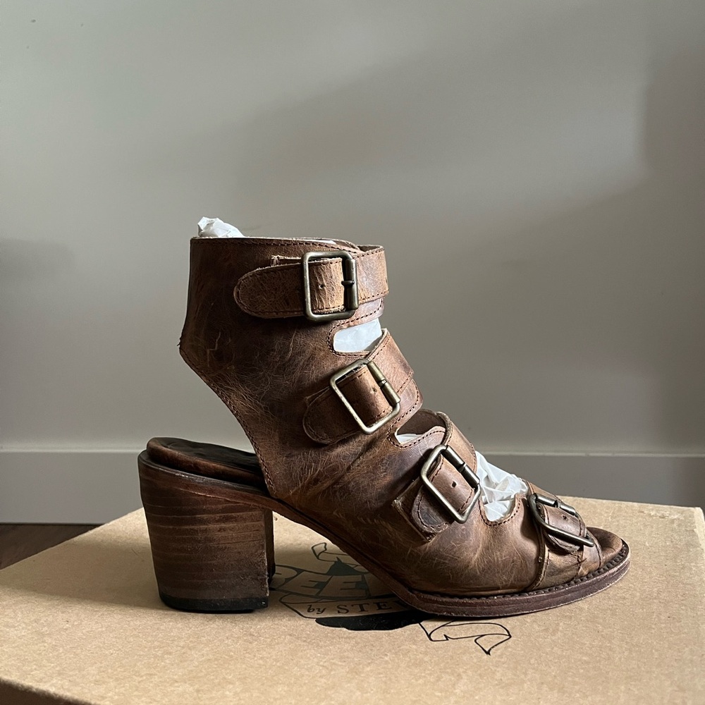 Freebird by Steven Leather Sandals